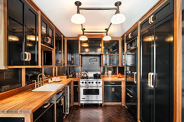 Sold by Nest Seekers International
