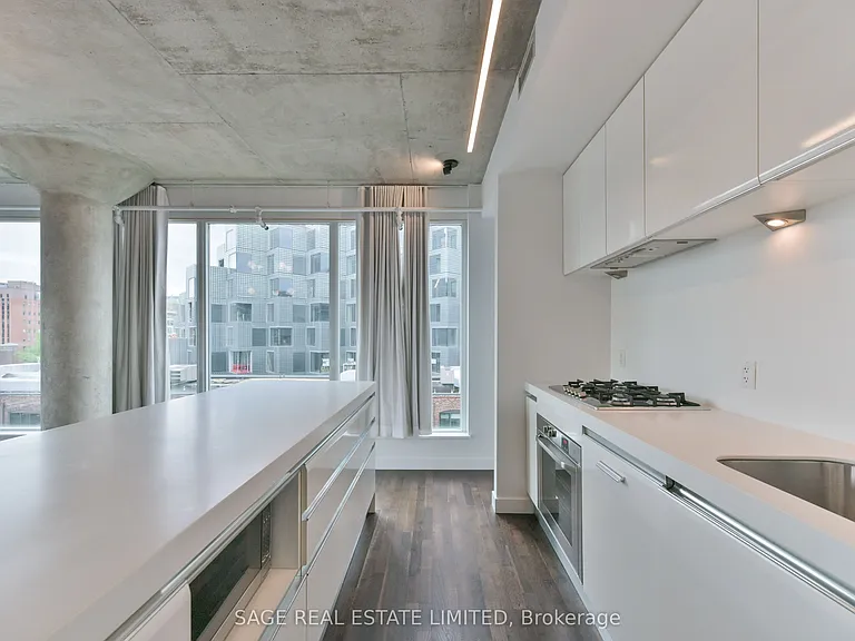 75 Portland St #806 — Photo 16