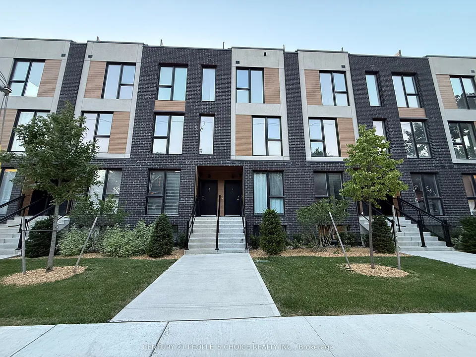 180 Clonmore Dr S #8