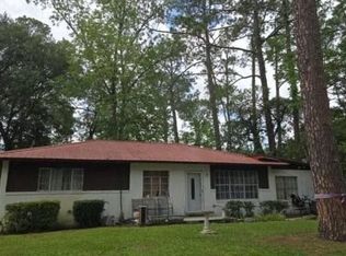 821 Cedar St, Waycross, GA 31501