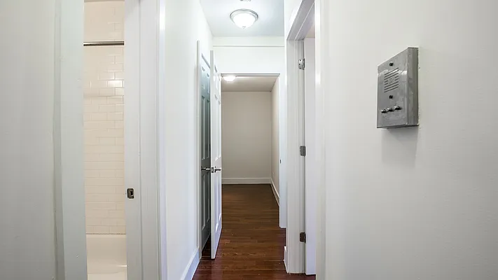 Rented by Nooklyn NYC LLC | media 23