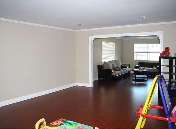 4th image of 1128 Twining Ave