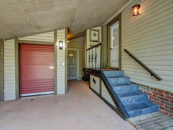 4th image of 101 Oakmont Ct
