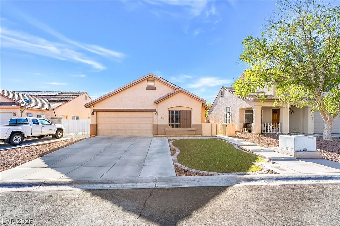 4 bed, 2.0 bath, 1532 sqft, $2,550 — Photo 1
