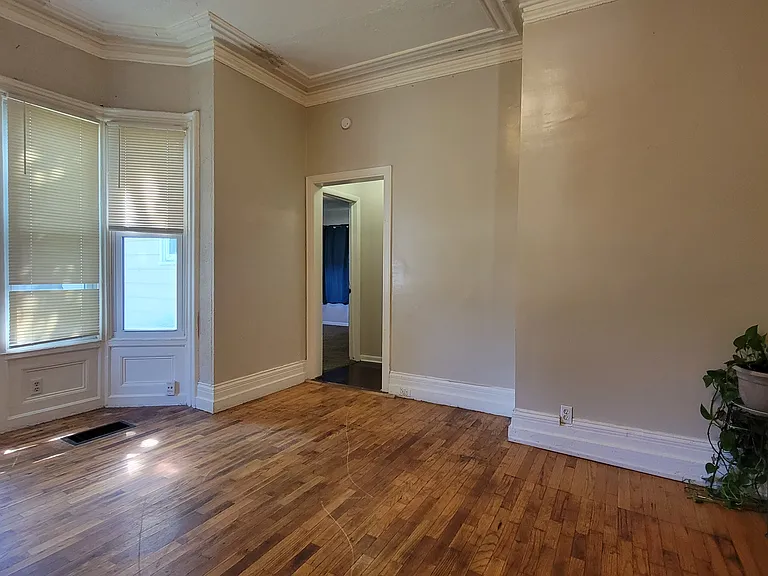 19 N Normal St #2 — Photo 10