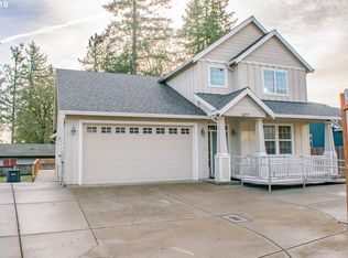 407 Trail St, Gaston, OR 97119