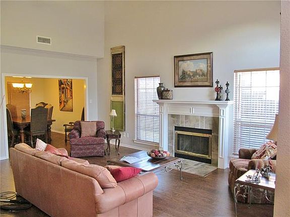3rd image of 7521 Jamie Renee Ln