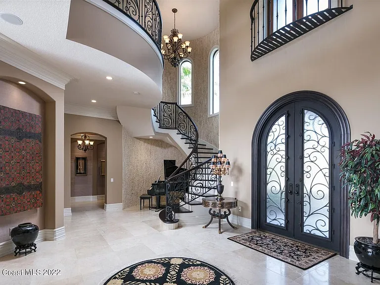 3059 Wyndham Way — Photo 3