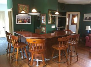 11 Byrnes St, Newport, RI 02840