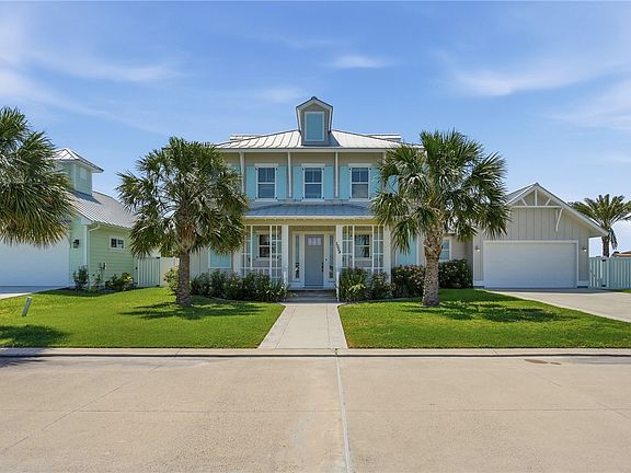 3rd image of 1009 Fiji Dr