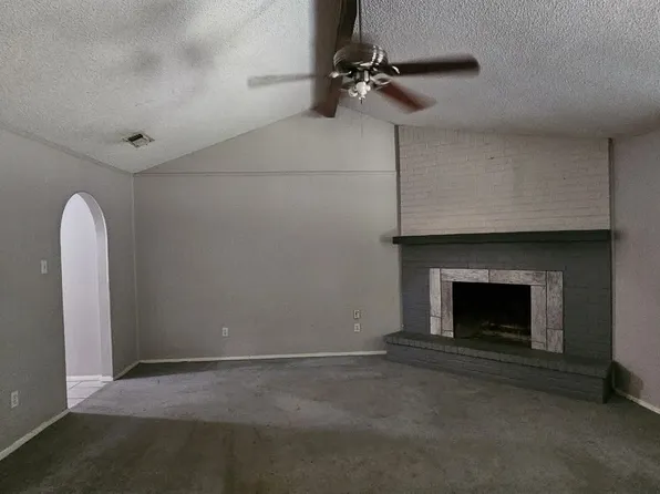 6540 Sherri Ln, North Richland Hills, TX 76182