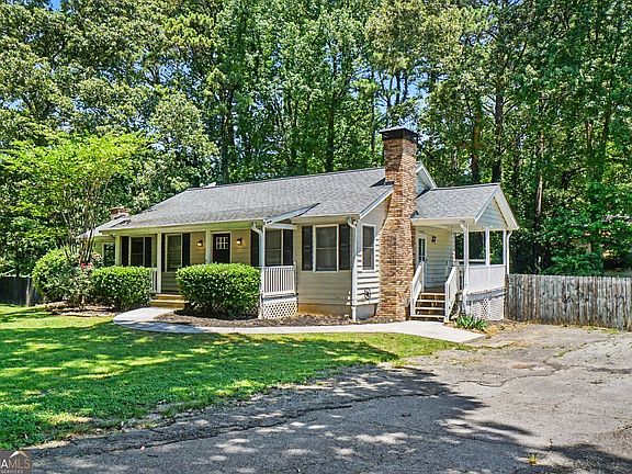 2nd image of 3560 Hogan Dr NW