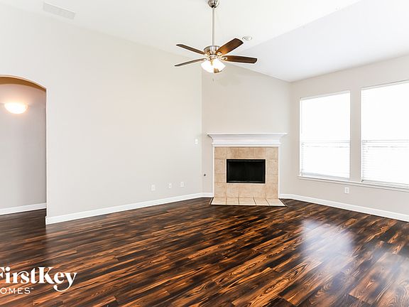 3rd image of 2507 Morningstar Ln
