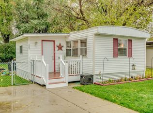 404 W Prairie Ln, Mandan, ND 58554