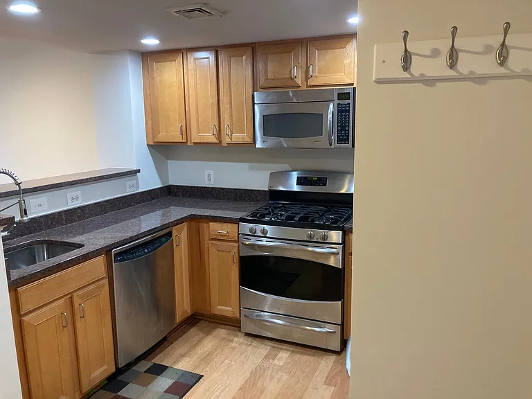 414 Water St #2710 — Photo 4