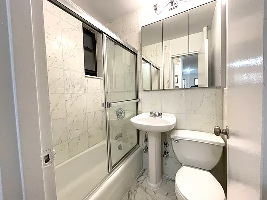Rented by Compass | media 4