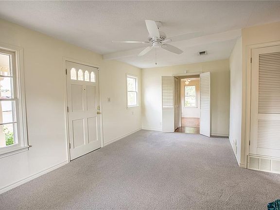 5th image of 2910 Cedar Park Blvd