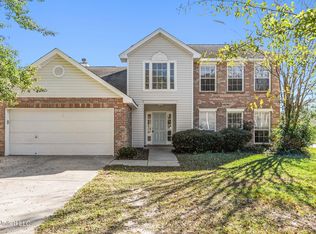 860 Brentwood Dr, Biloxi, MS 39532