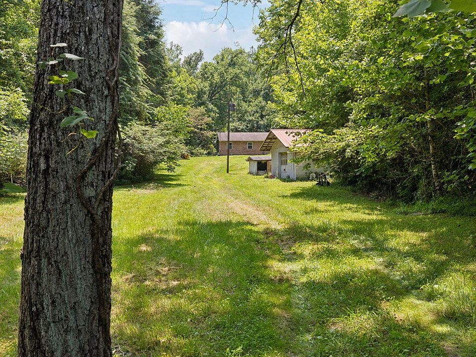 1st image of 283 Eblen Cave Rd