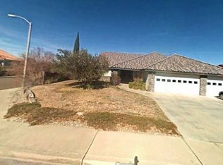 136 W Cielo Ave, Ridgecrest, CA 93555