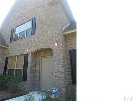 Beautiful towering entryway.