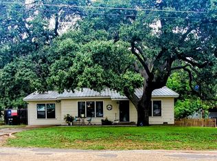 1236 Ritter St, Mason, TX 76856