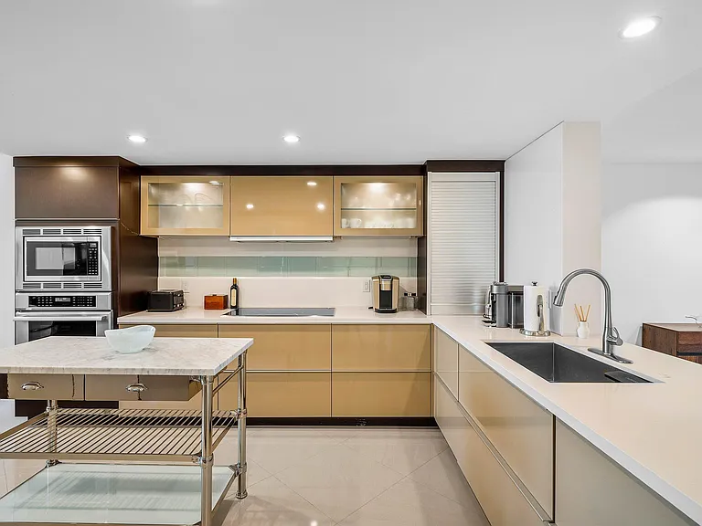 2335 S Ocean Blvd E #13 — Photo 6