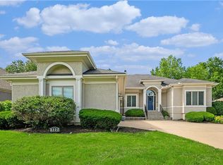 6525 W 106th St, Overland Park, KS 66212