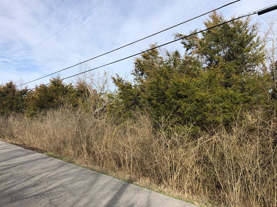 2nd image of 10 Taylor Rd