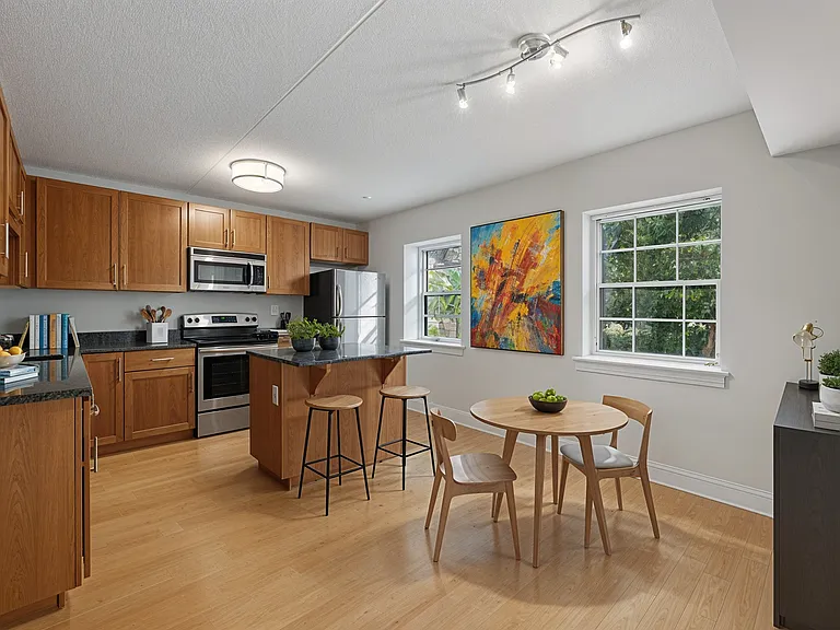 New Kent Apartments — Photo 7