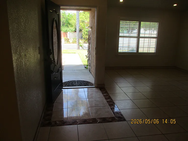 3006 Mission Dr — Photo 3