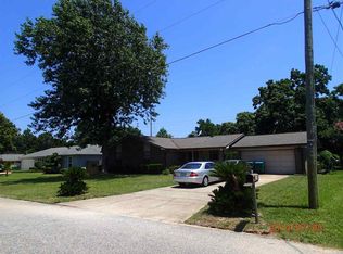 3008 Ranchette Sq, Gulf Breeze, FL 32563