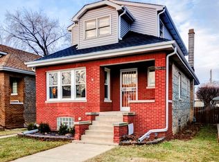 2634 Grove Ave, Berwyn, IL 60402