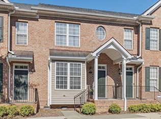 76 Scottish Ln, Durham, NC 27707