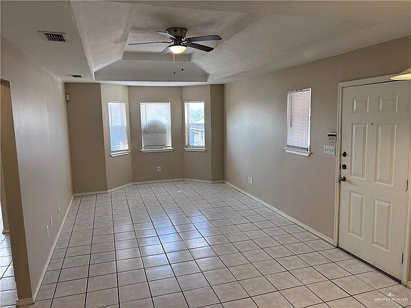 2nd image of 1800 Oasis Dr #105