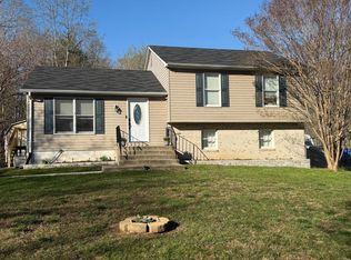 11955 Susan Ln, Lusby, MD 20657
