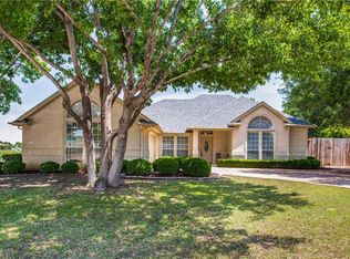 6901 Meadowside Rd S, Fort Worth, TX 76132