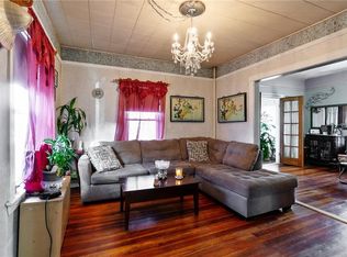 390 Thacher St, Attleboro, MA 02703