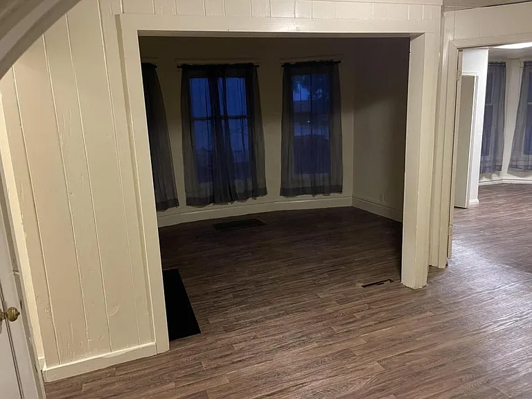 614 W Stephenson St #614 W STEPHENSON — Photo 7
