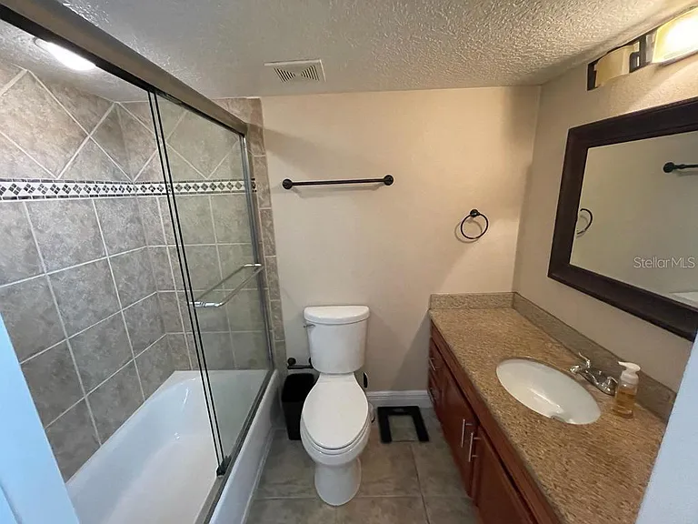 524 Orange Dr #11 — Photo 6