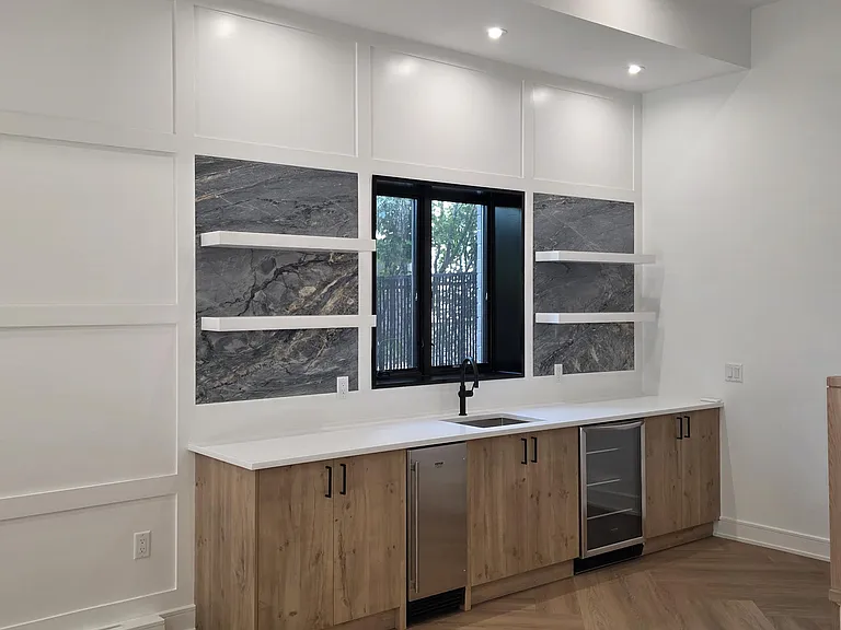 1047B Anderson Ave — Photo 35