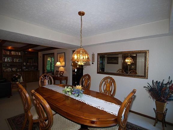 Dining Room to Family Room