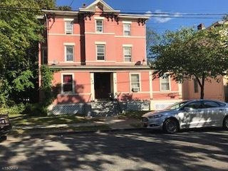 1st image of 224-26 E 9TH ST