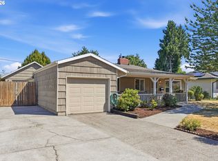 12431 NE Knott St, Portland, OR 97230