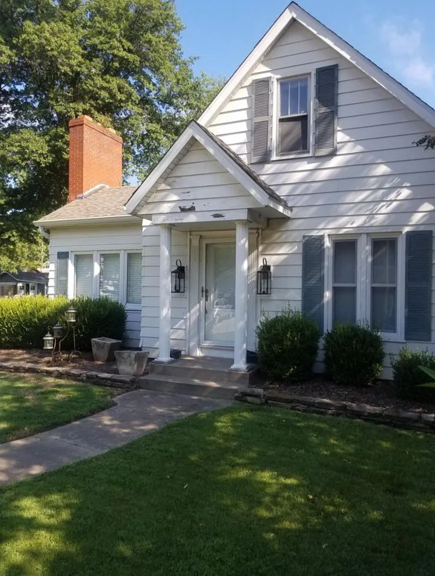 501 Franklin Ave photo 1