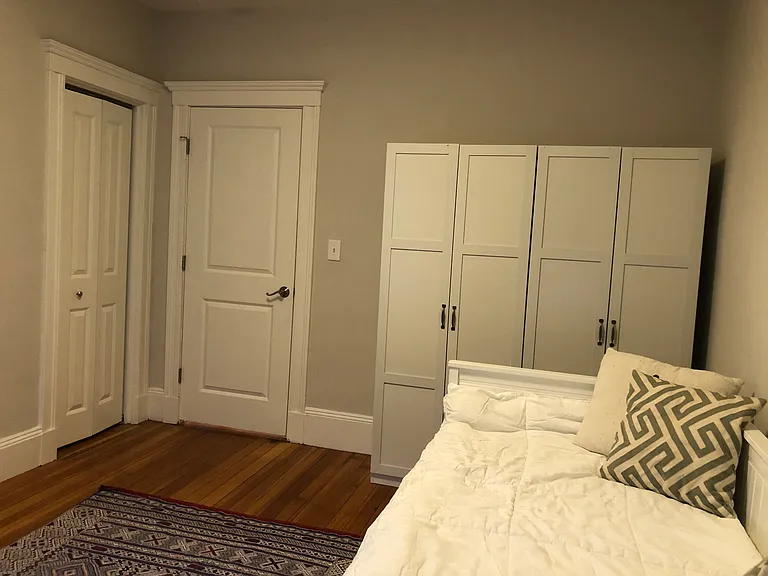 92 Surrey St #92 — Photo 14