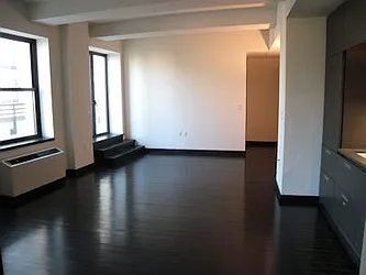 Rented by R New York