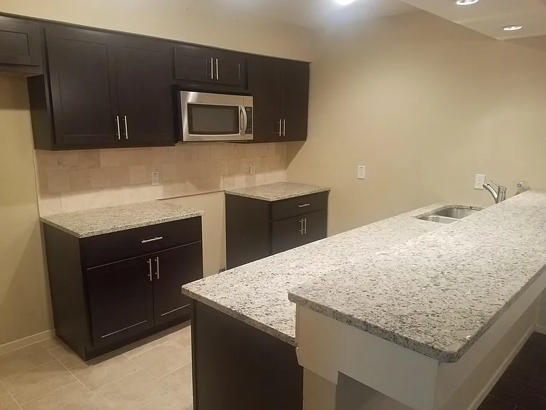 618 Billie Ruth Ln — Photo 8
