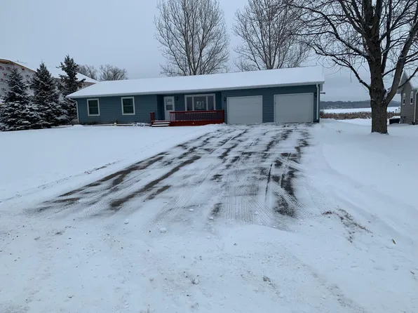 21054 Eagle Dr, Osakis, MN 56360