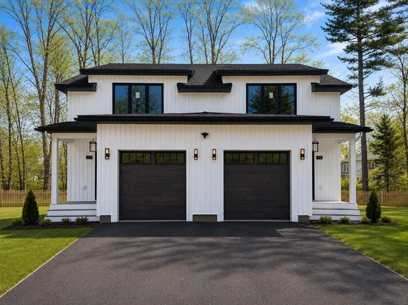 77 Colchester Point Road, Colchester, VT 05446